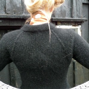 Peysufatapeysa: détail raglan (option 1)