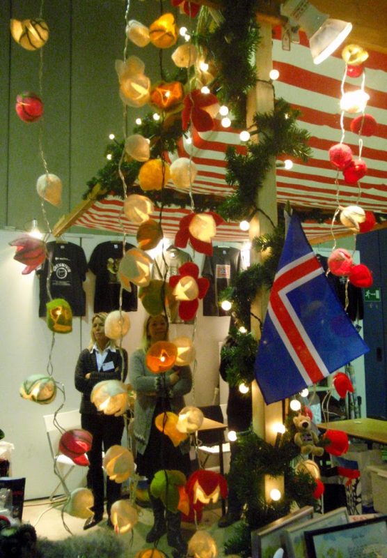 Tricoteuse d'Islande – Hélène Magnússon