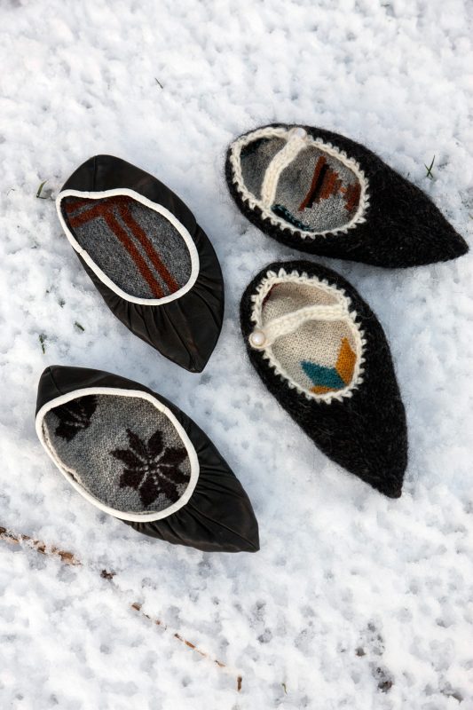 Tricoteuse d'Islande – Hélène Magnússon