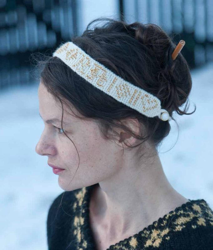 Tricoteuse d'Islande – Hélène Magnússon