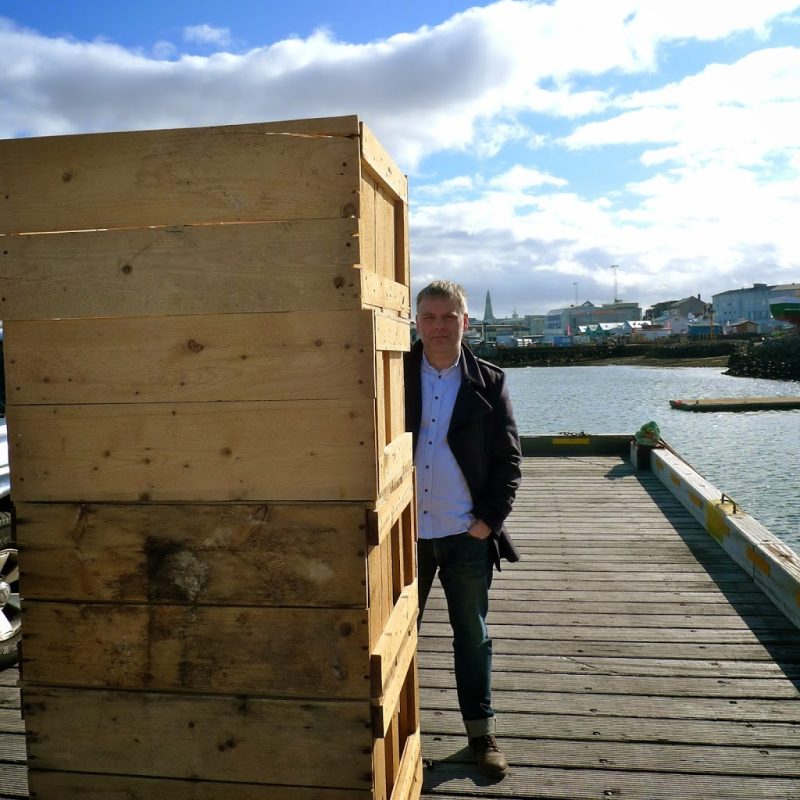 Tricoteuse d'Islande – Hélène Magnússon