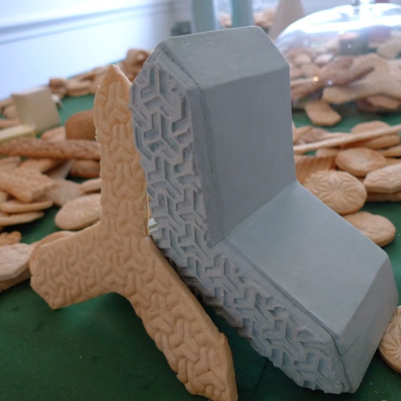 Tricoteuse d'Islande – Hélène Magnússon