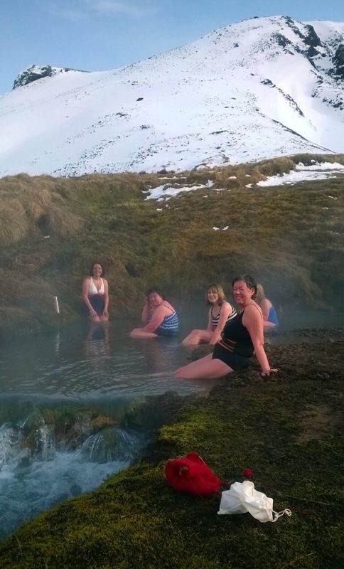 Tricoteuse d'Islande – Hélène Magnússon