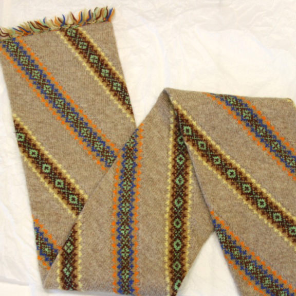 Tricoteuse d'Islande – Hélène Magnússon