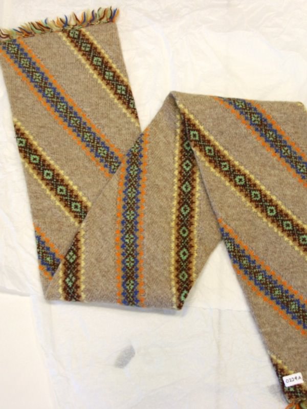 Tricoteuse d'Islande – Hélène Magnússon