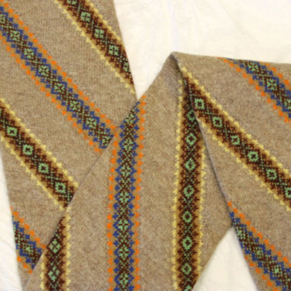 Tricoteuse d'Islande – Hélène Magnússon