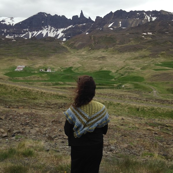 Tricoteuse d'Islande – Hélène Magnússon