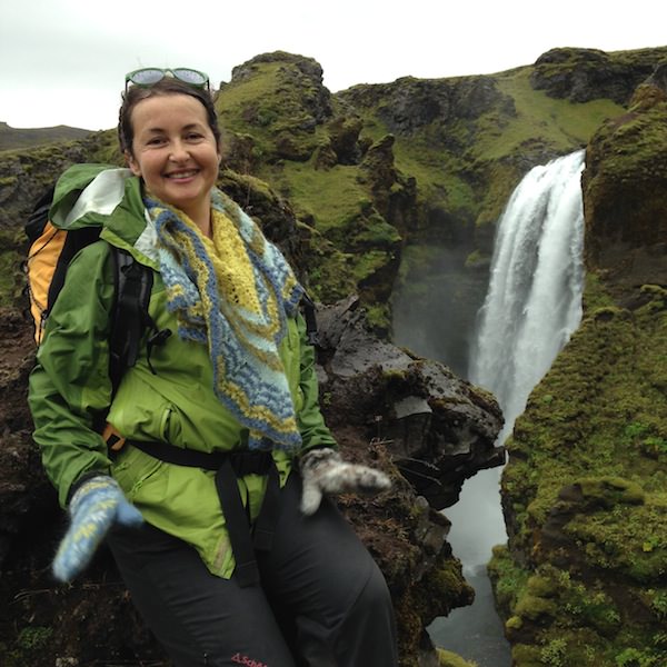 Tricoteuse d'Islande – Hélène Magnússon