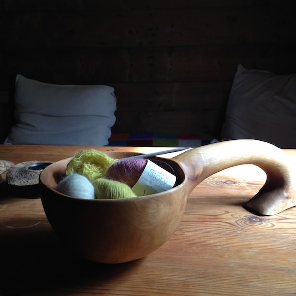 Tricoteuse d'Islande – Hélène Magnússon