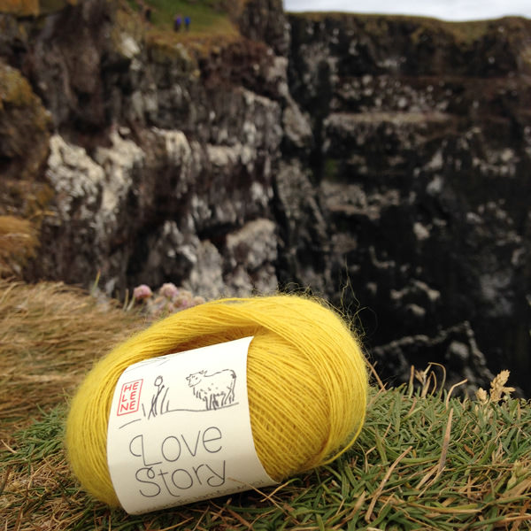 Tricoteuse d'Islande – Hélène Magnússon