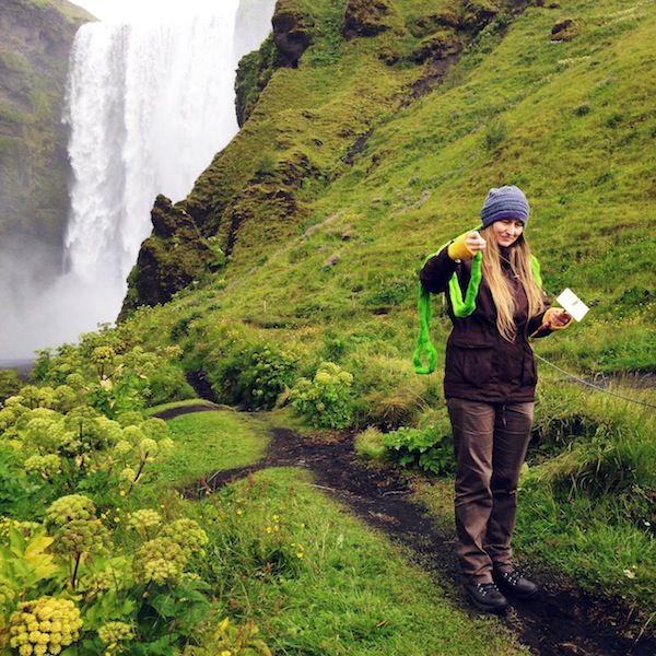Tricoteuse d'Islande – Hélène Magnússon