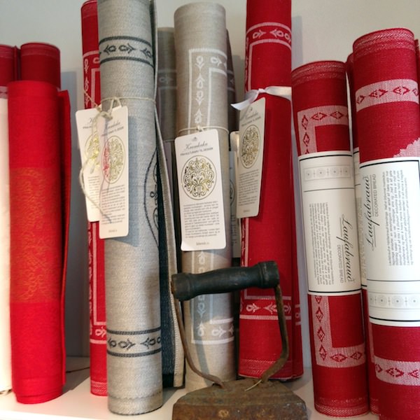 Tricoteuse d'Islande – Hélène Magnússon