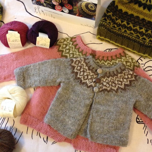 Tricoteuse d'Islande – Hélène Magnússon