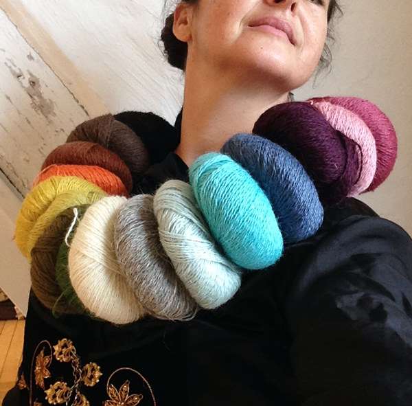 Tricoteuse d'Islande – Hélène Magnússon