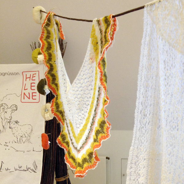 Tricoteuse d'Islande – Hélène Magnússon