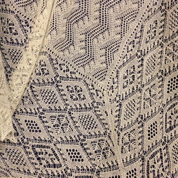 Tricoteuse d'Islande – Hélène Magnússon