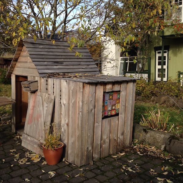 Tricoteuse d'Islande – Hélène Magnússon