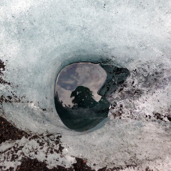 Tricoteuse d'Islande – Hélène Magnússon