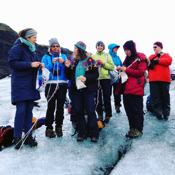 Tricoteuse d'Islande – Hélène Magnússon