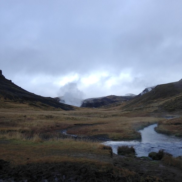 Tricoteuse d'Islande – Hélène Magnússon
