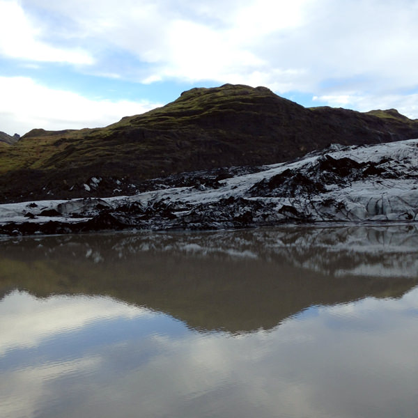 Tricoteuse d'Islande – Hélène Magnússon