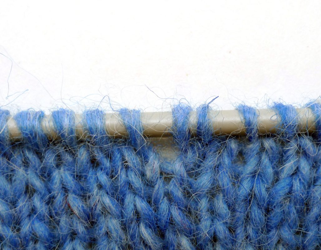 Tricoteuse d'Islande – Hélène Magnússon