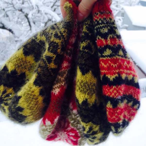 Tricoteuse d'Islande – Hélène Magnússon