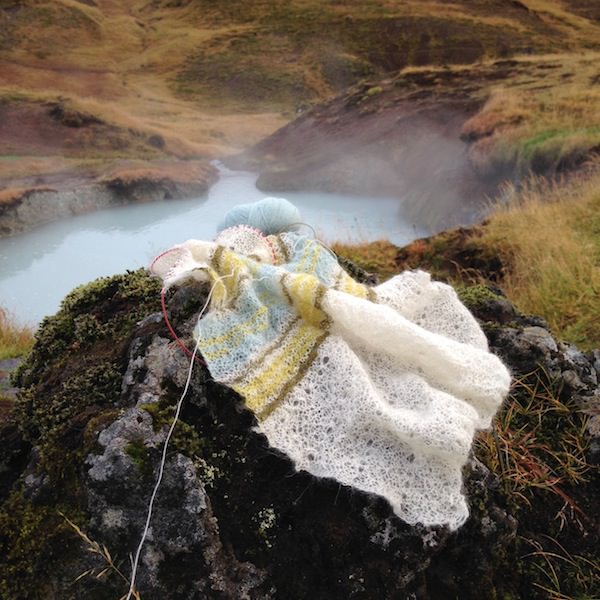 Tricoteuse d'Islande – Hélène Magnússon