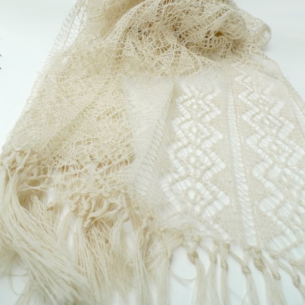 Tricoteuse d'Islande – Hélène Magnússon