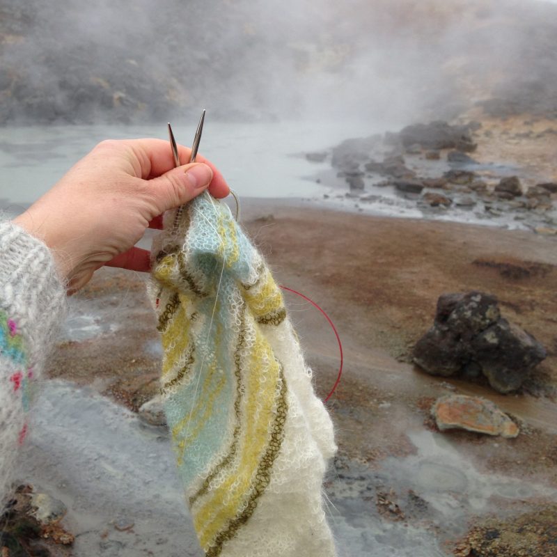Tricoteuse d'Islande – Hélène Magnússon