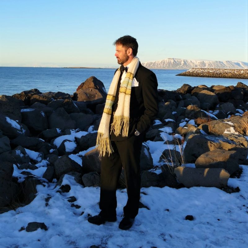 Tricoteuse d'Islande – Hélène Magnússon