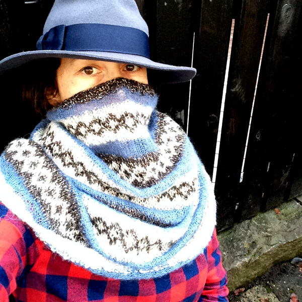 Tricoteuse d'Islande – Hélène Magnússon