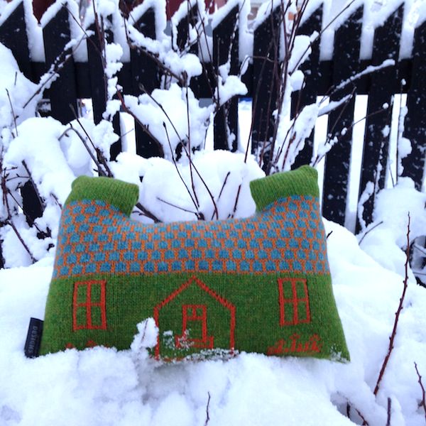 Tricoteuse d'Islande – Hélène Magnússon