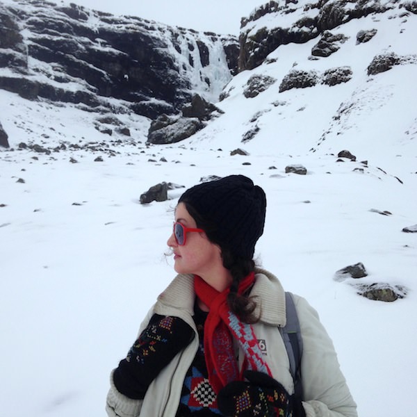 Tricoteuse d'Islande – Hélène Magnússon