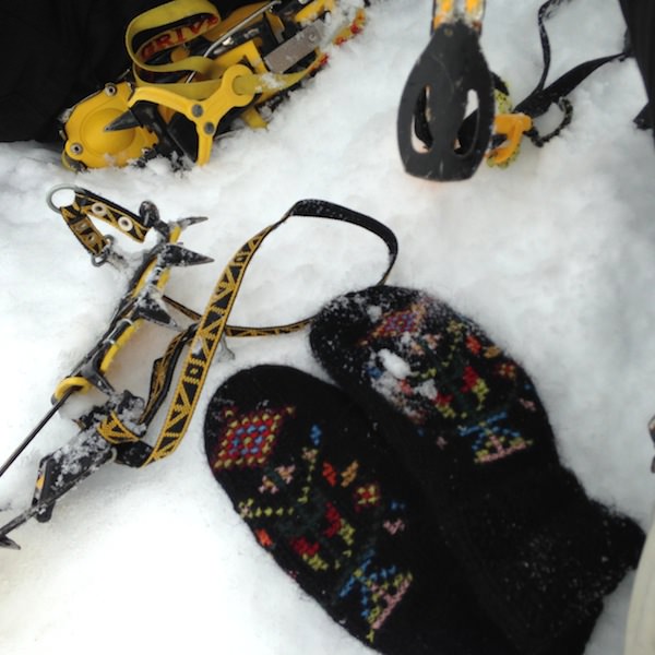 Tricoteuse d'Islande – Hélène Magnússon