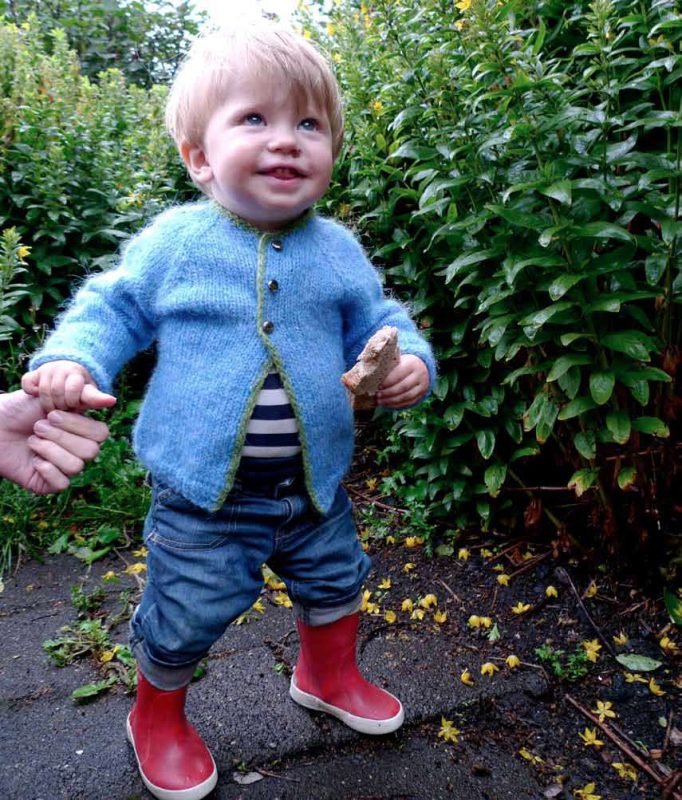 Tricoteuse d'Islande – Hélène Magnússon