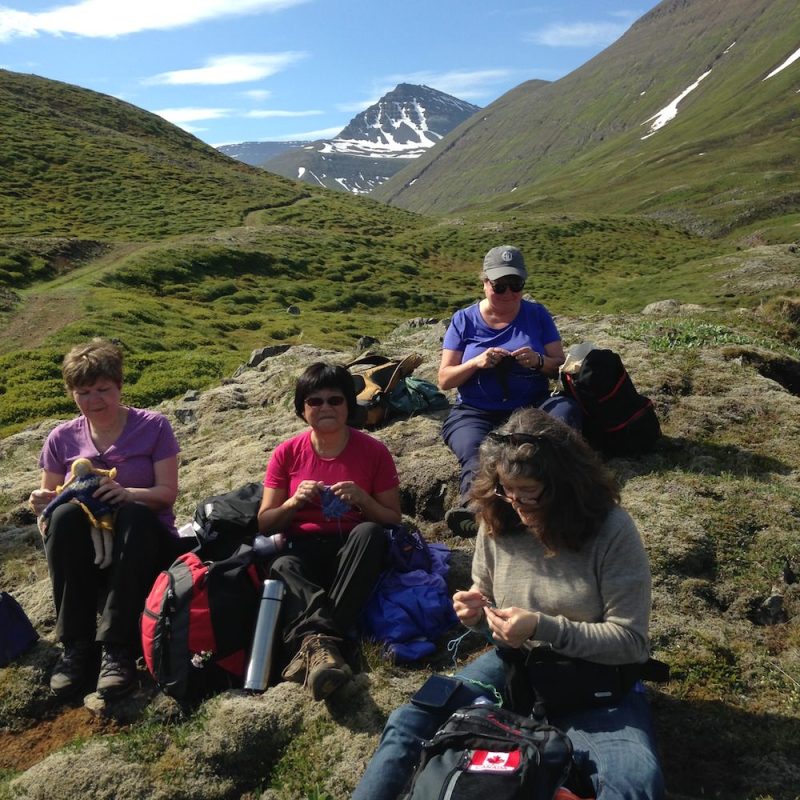Tricoteuse d'Islande – Hélène Magnússon