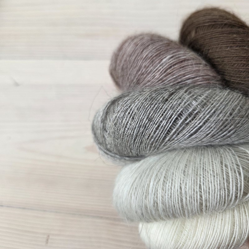 Love Story Einband, 100% pure laine d’agneau islandais, fil dentelle doux et très fin, 1 brin – Image 5