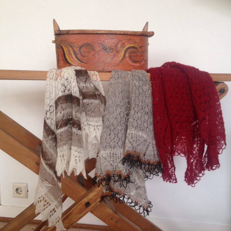 Tricoteuse d'Islande – Hélène Magnússon