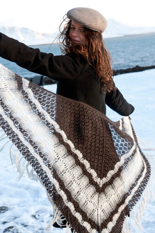 Tricoteuse d'Islande – Hélène Magnússon