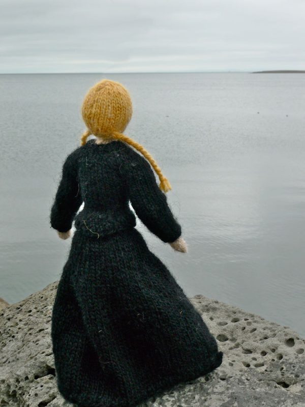 Tricoteuse d'Islande – Hélène Magnússon