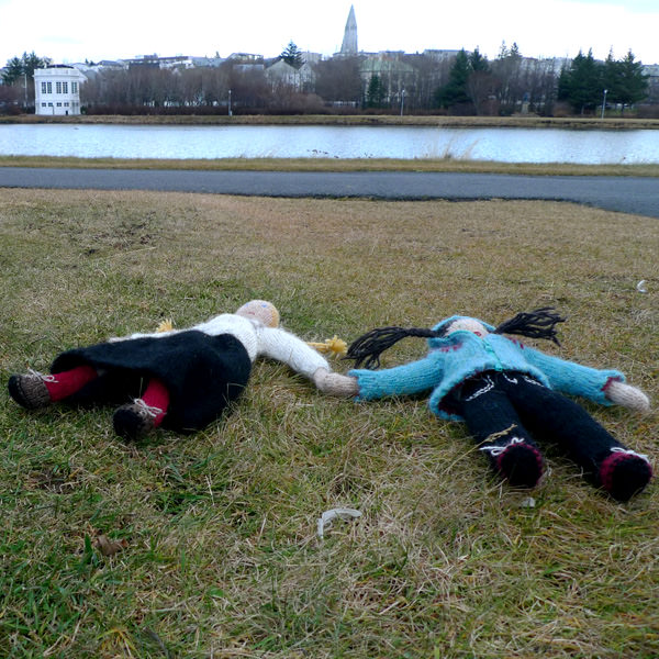 Tricoteuse d'Islande – Hélène Magnússon