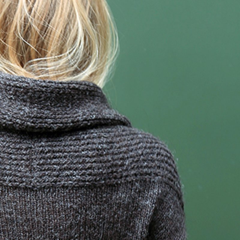 Tricoteuse d'Islande – Hélène Magnússon