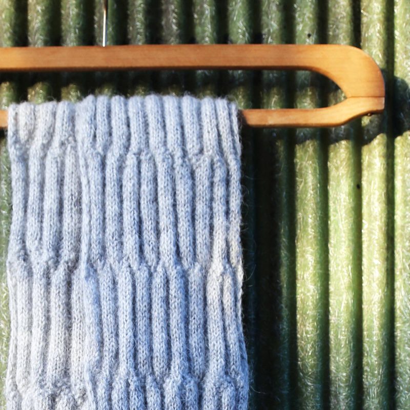 Tricoteuse d'Islande – Hélène Magnússon