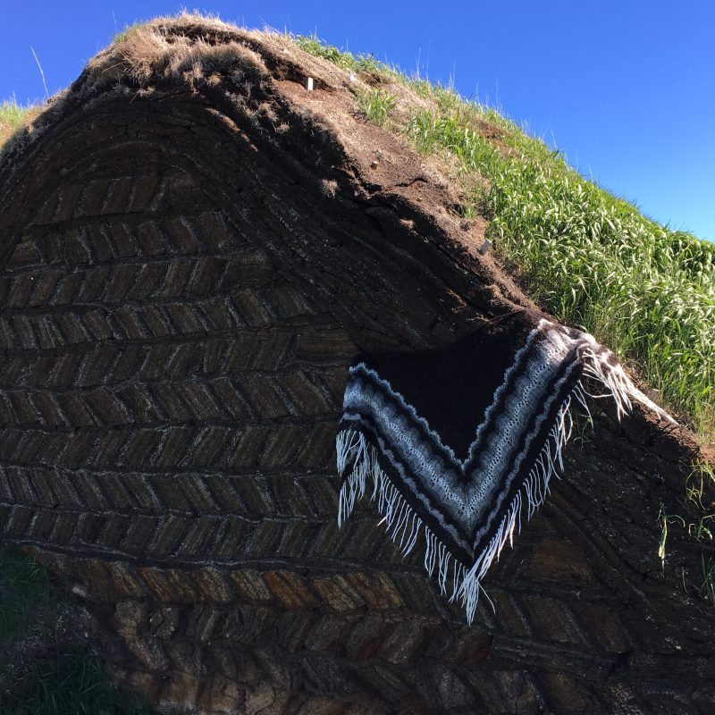 Tricoteuse d'Islande – Hélène Magnússon