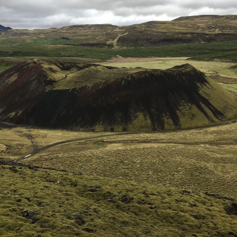 Tricoteuse d'Islande – Hélène Magnússon