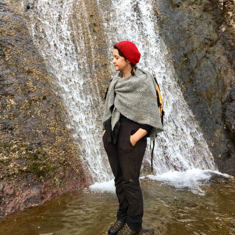 Tricoteuse d'Islande – Hélène Magnússon