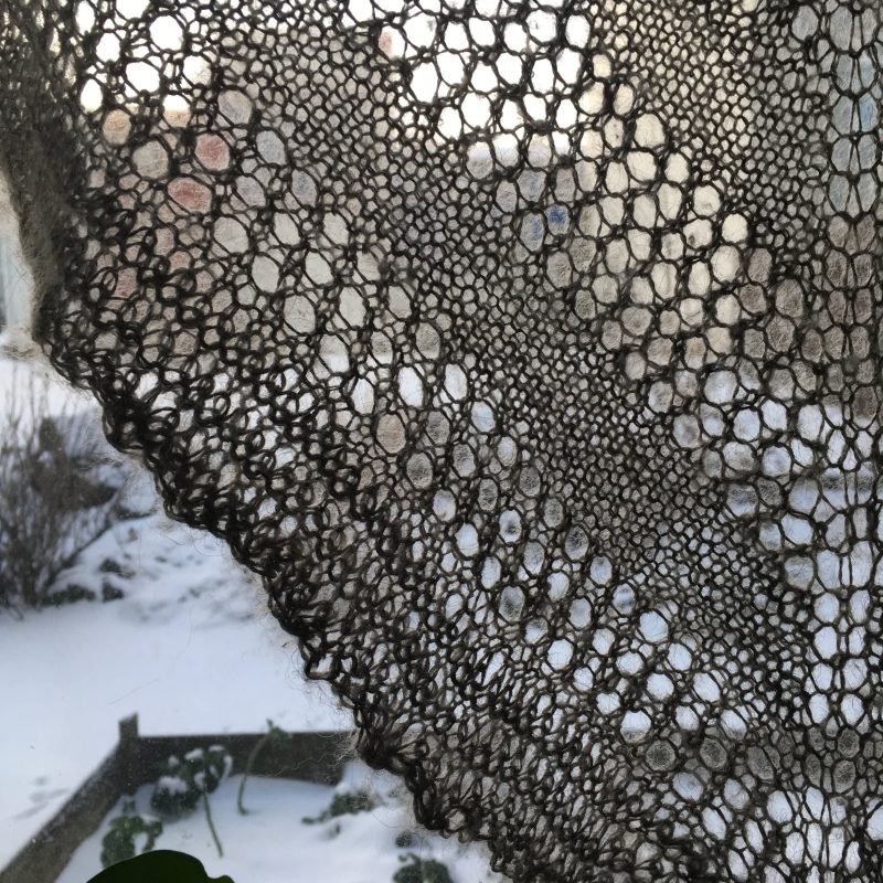 Tricoteuse d'Islande – Hélène Magnússon