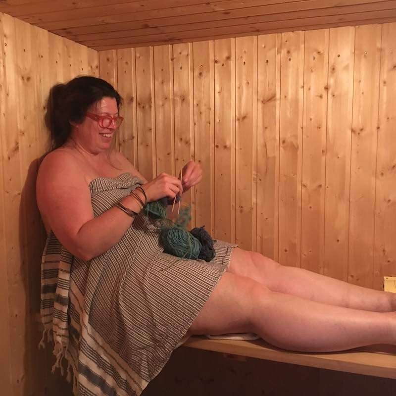 Tricoteuse d'Islande – Hélène Magnússon
