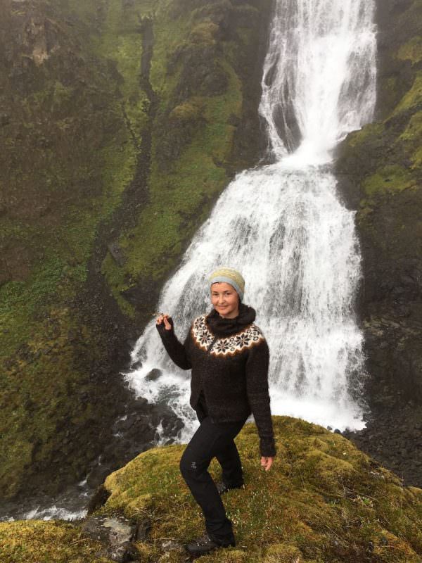 Tricoteuse d'Islande – Hélène Magnússon